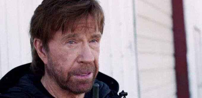 Chuck Norris Net Worth 2020 – Life, Career, Earnings