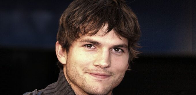 Ashton Kutcher Net Worth 2022